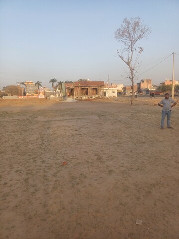  Plot – Exterior View View at Dheeraj Nagar - for Sale