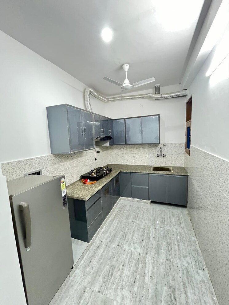 Kitchen, viva-floors-1 2 Bedroom 965 Sq.Ft. Builder Floor In Sector 48 Gurgaon 8539150
