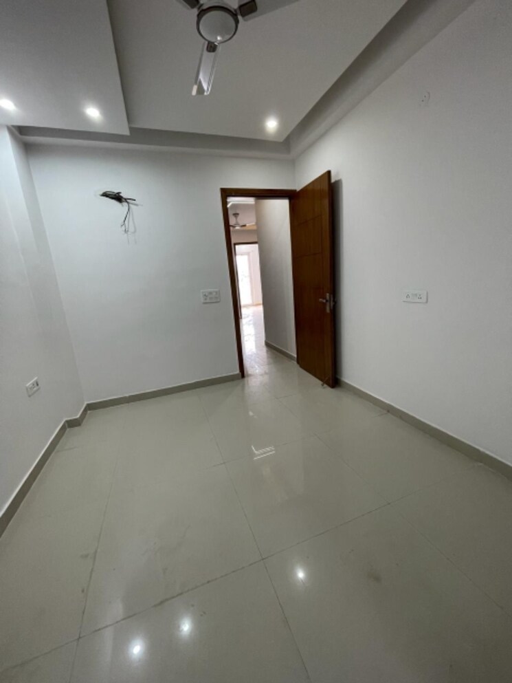Room, rajpur khurd extension 3 Bedroom 1250 Sq.Ft. Builder Floor In Rajpur Khurd Extension Delhi 8539261
