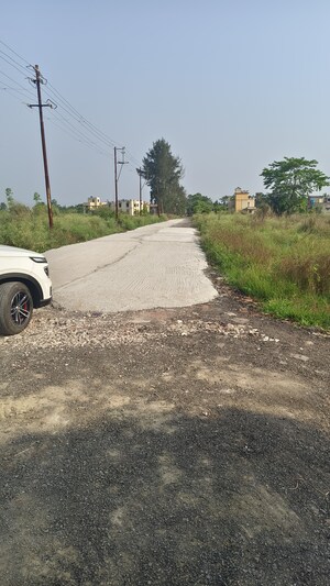  Plot – Exterior View View at Thakurpukur - for Sale