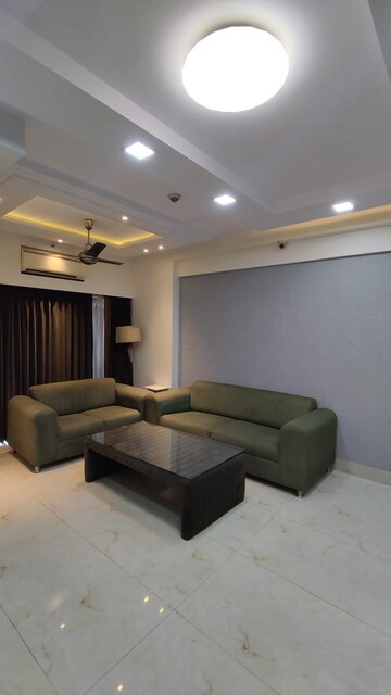 Living Room in 3 BHK Apartment at Moti Nagar – for Rent