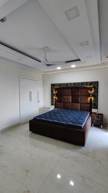 Bedroom in 3 BHK Apartment at Moti Nagar – for Rent