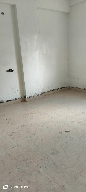 Room in 2 BHK Apartment at RR Sumit Arcade, Erragadda – for Sale