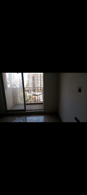 2 BHK Apartment For Sale in Shree Tirupati STG Signature Residency, Ghodbunder Road