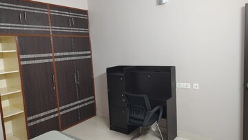 Furnished Amenities in 4 BHK Apartment at Lake Market – for Rent