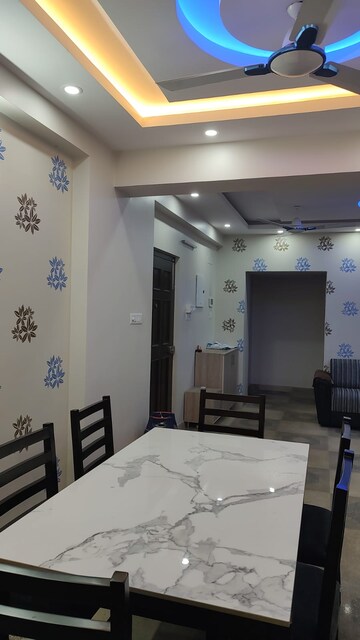 Furnished Amenities in 4 BHK Apartment at Lake Market – for Rent