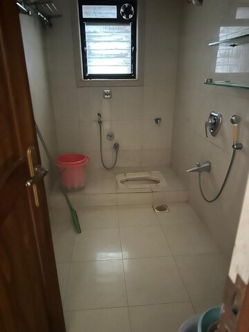 Bathroom in 4 BHK Apartment at Mahim West – for Sale