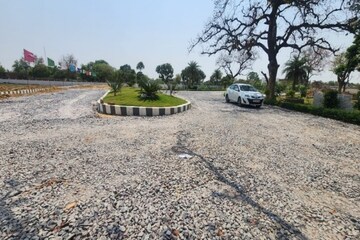   Plot at Raebareli Road – for Sale