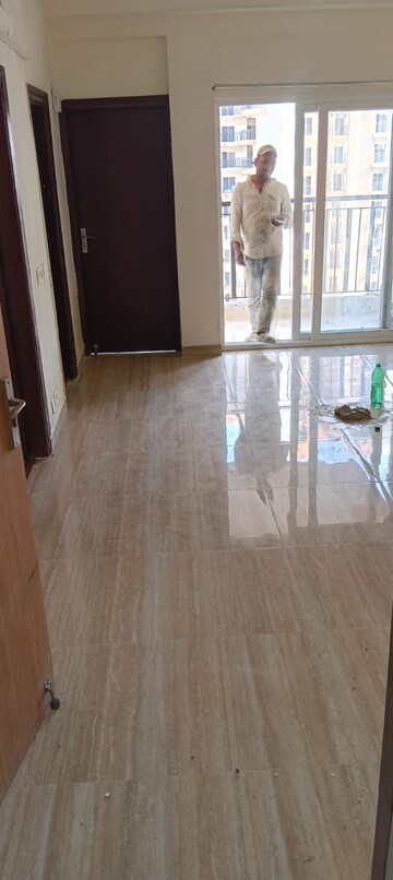 Balcony in 2.5 BHK Apartment at Amrapali Centurian Park, Tech Zone 4 Greater Noida – for Rent