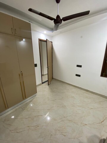 3 BHK Builder Floor For Rent in Mahavir Enclave 1