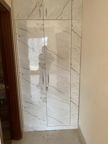 Bathroom in 3.5 BHK Apartment at RPS Auria, Sector 88 – for Rent