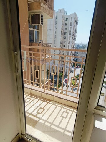 Balcony in 2 BHK Apartment at Shree Vardhman Mantra, Sector 67 – for Rent