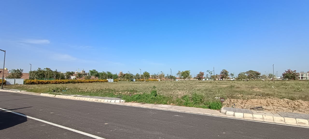 Plot For Sale in Experion Virsa