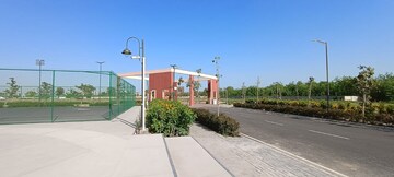  Plot – Exterior View View at Gt Road - for Sale
