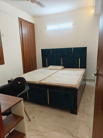 1 BHK Builder Floor For Rent in Saket
