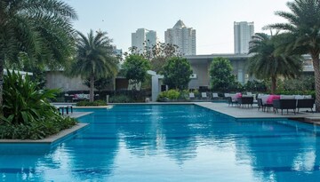 Swimming Pool in 3 BHK Apartment at K Raheja Modern Vivarea, Mahalaxmi – for Sale