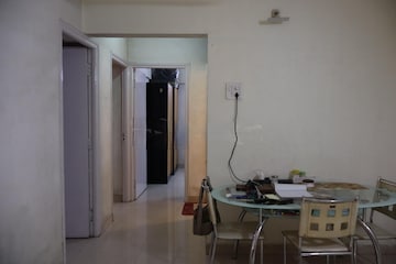 Furnished Amenities in 2 BHK Apartment at Mulund East – for Sale