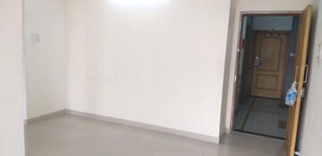 Room in 2 BHK Apartment at Satellite Tower, Goregaon East – for Rent