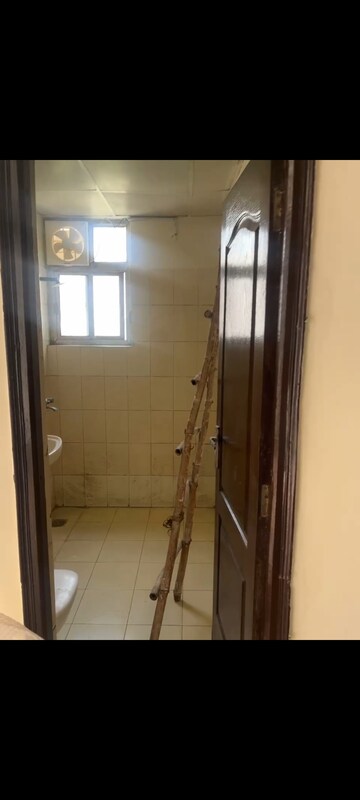Bathroom in 3 BHK Apartment at Piyush Heights, Sector 89 – for Rent