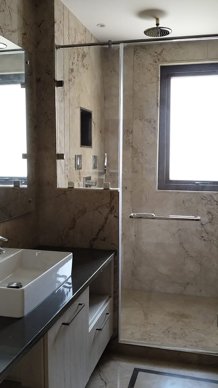 Bathroom, godrej-air-sector-85 3 Bedroom 2129 Sq.Ft. Apartment In Sector 85 Gurgaon 8540077