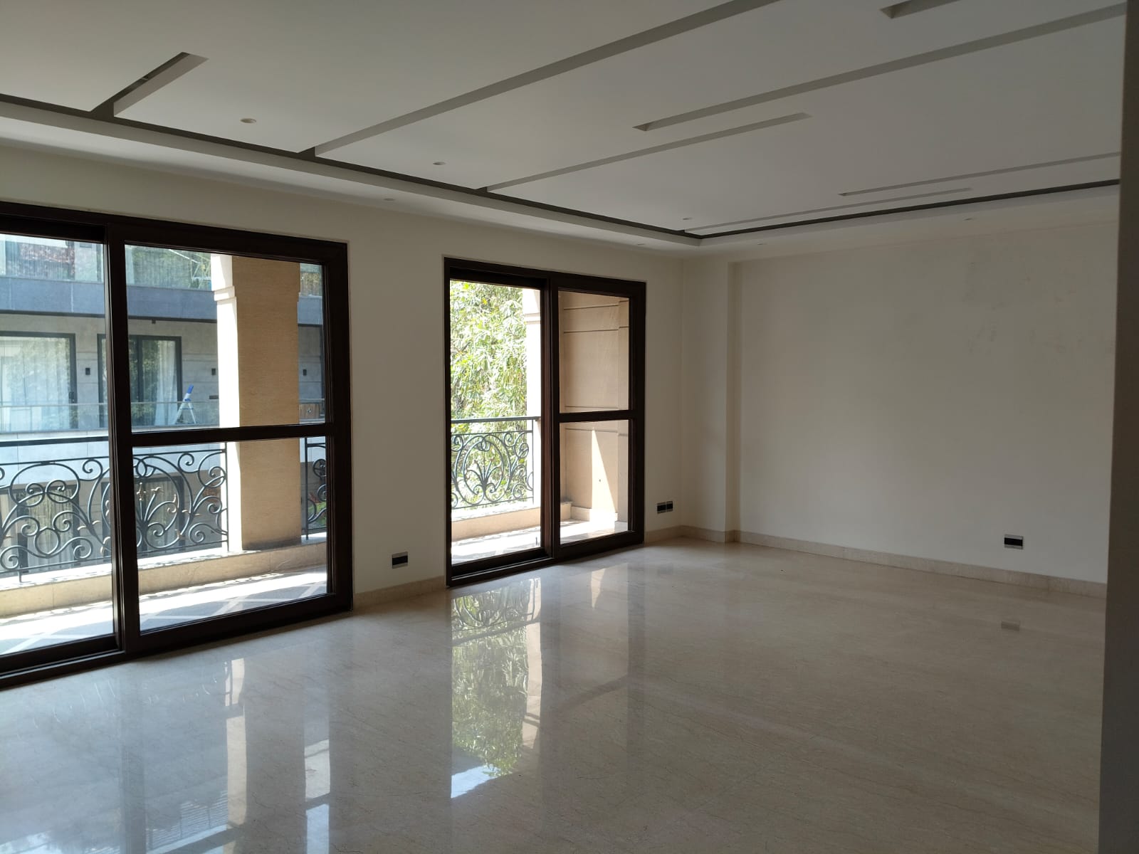 4 BHK + Servant Room Apartment For Sale in Godrej Air Sector 85