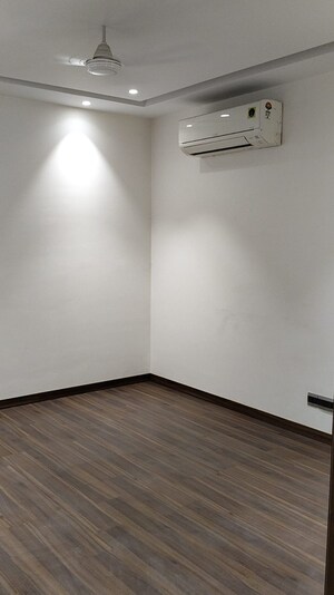 Room in 4 BHK Apartment at Godrej Air Sector 85, Sector 85 – for Sale