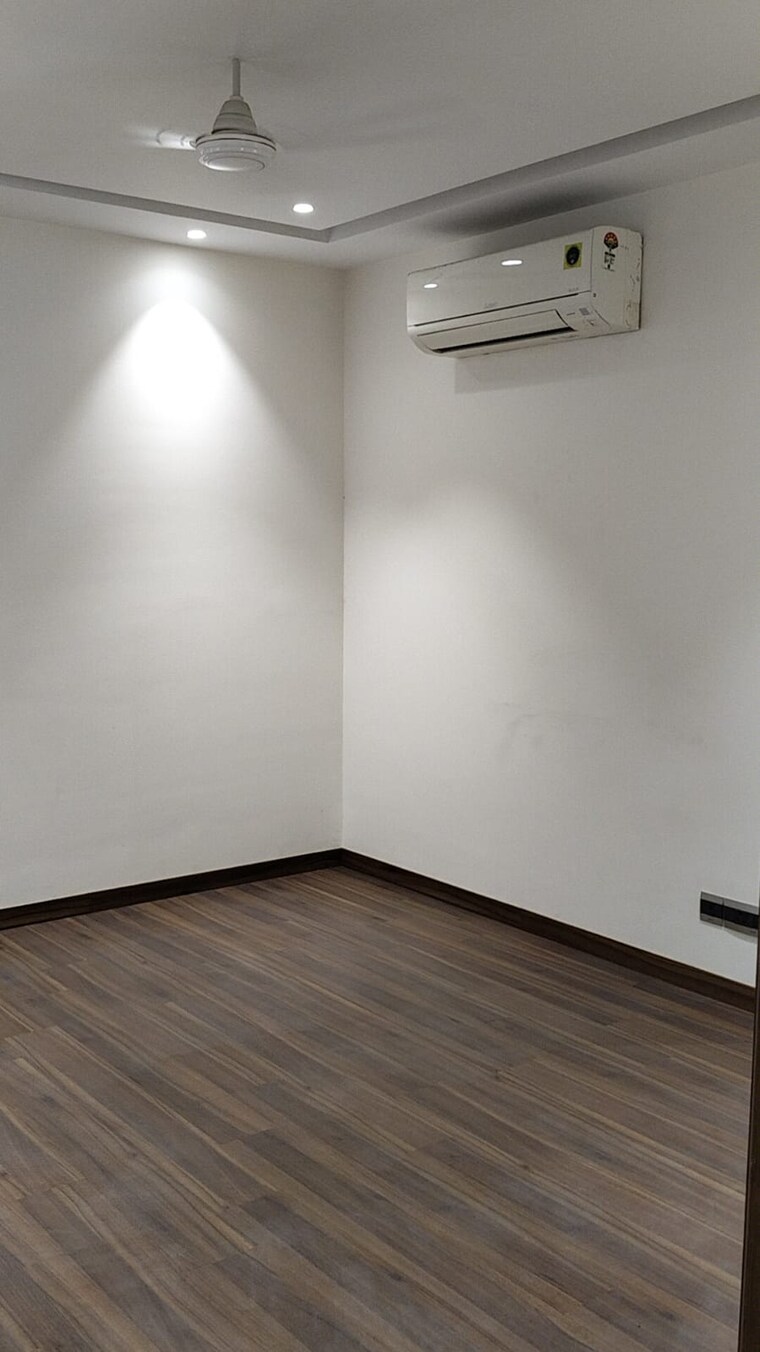 Room, godrej-air-sector-85 4 Bedroom 2599 Sq.Ft. Apartment In Sector 85 Gurgaon 8540090