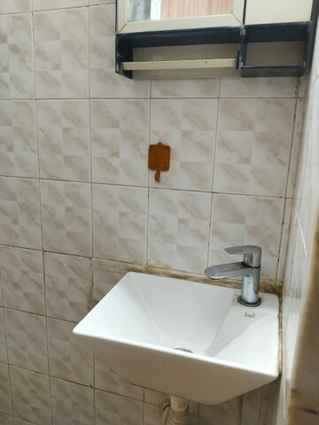 Bathroom in 3 BHK Apartment at Janki Niwas Malad, Malad East – for Rent