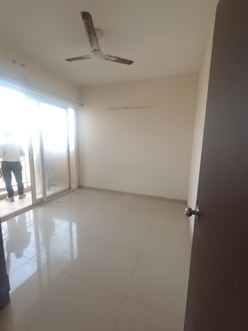 Furnished Amenities in 2.5 BHK Apartment at Mahagun Mywoods, Sector 16c Greater Noida – for Rent