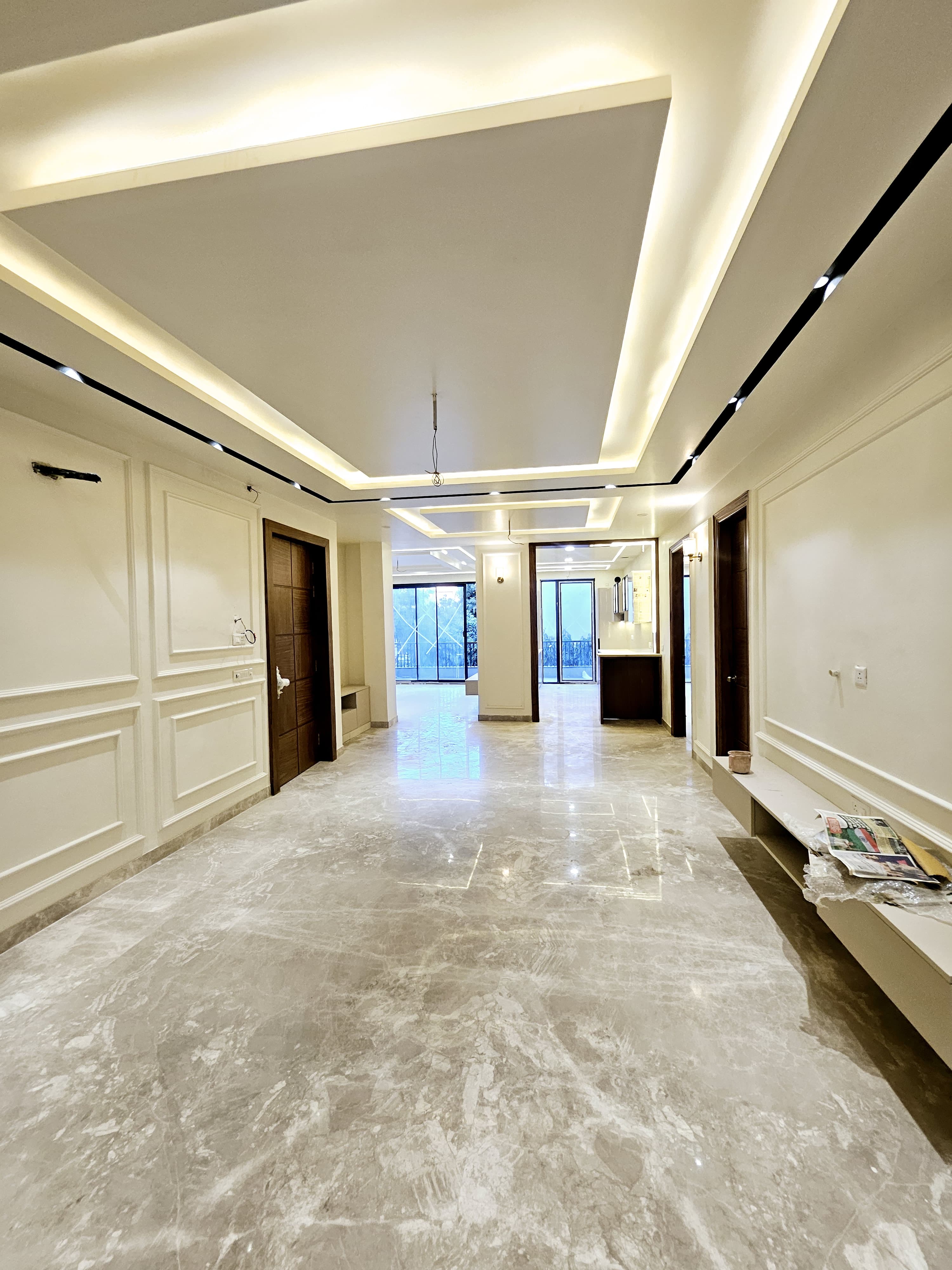 4 BHK + Servant Room Builder Floor For Sale in SS Mayfield Gardens