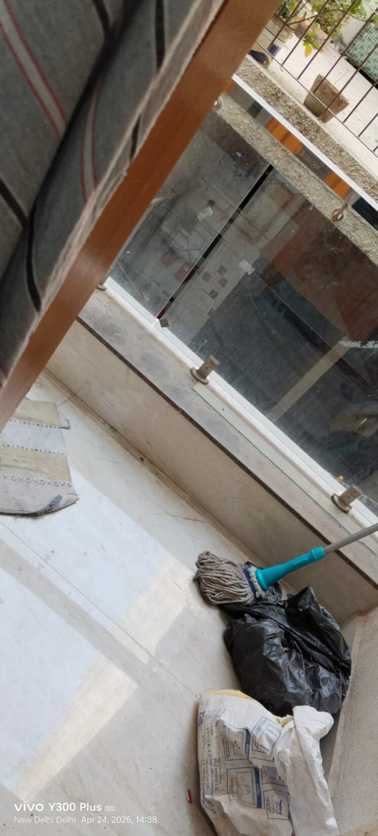 Balcony, govindpuri 2 Bedroom 600 Sq.Ft. Builder Floor In Govindpuri Delhi 8540214