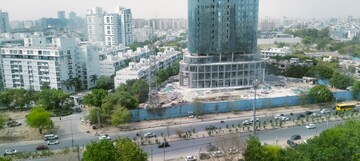  Office Space For Sale in Emaar The Palm Square, Sector 66