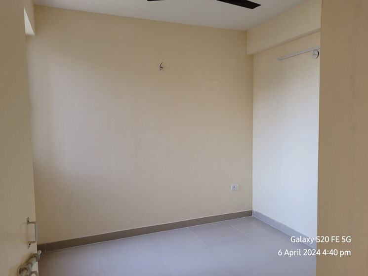 Room, conscient-habitat-78 3 Bedroom 850 Sq.Ft. Apartment In Sector 78 Faridabad 8540286