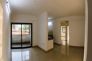 Room in 3 BHK Apartment at Hiland Greens, Maheshtala – for Sale