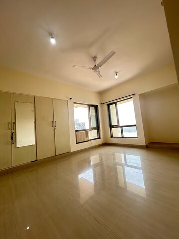 Room in 2 BHK Apartment at Moreshwar 19 East, Nerul – for Sale