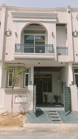 3 BHK Villa – Exterior View View at Gandhi Path - for Sale