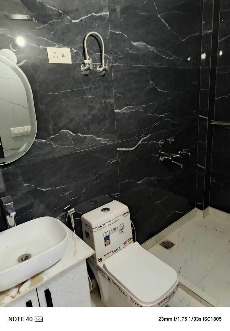 Bathroom, pitampura 4 Bedroom 1150 Sq.Ft. Builder Floor In Pitampura Delhi 8540804
