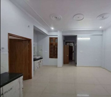 Room in 3 BHK Builder Floor at Indira Nagar – for Rent