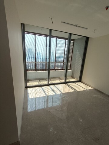 2 BHK Apartment For Rent in Piramal Vaikunth, Balkum Pada