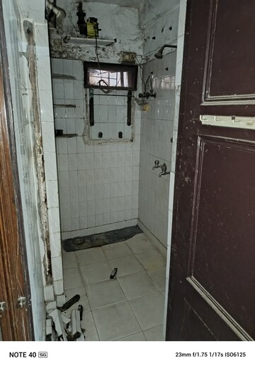 Balcony in 2 BHK Builder Floor at Pitampura – for Rent