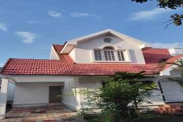 5 BHK Villa – Exterior View View at Thrippunithura - for Sale