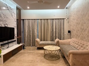 Living Room in 2.5 BHK Apartment at Amanora Future Towers, Hadapsar – for Sale