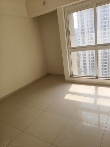 Room in 3 BHK Apartment at Godrej Emerald, Ghodbunder Road – for Rent