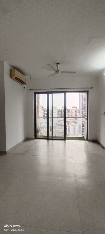 1 BHK Apartment For Rent in Vijay Orovia, Ghodbunder Road