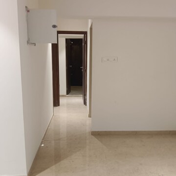 2 BHK Apartment For Rent in JP Eminence, Andheri West