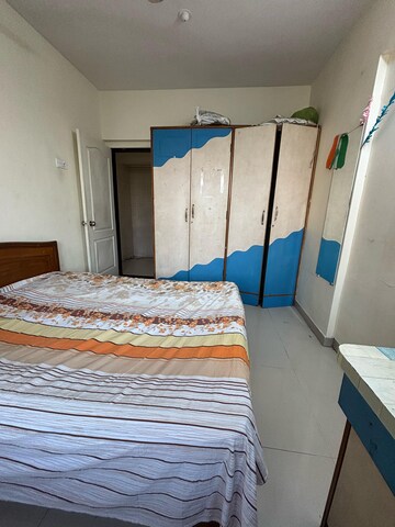 3 BHK Apartment For Rent in Evershine Millenium Paradise, Kandivali East