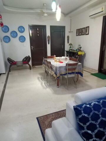 Living Room in 3 BHK Builder Floor at Viva Floors 1, Sector 48 – for Rent