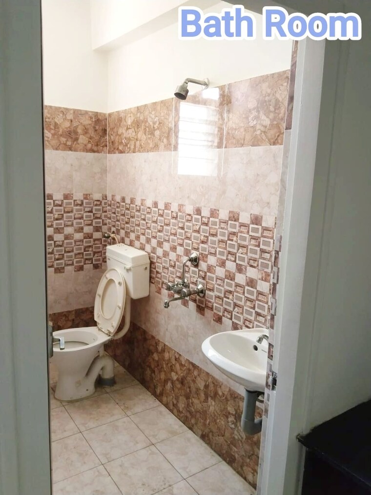 Bathroom, syamala nagar 3 Bedroom 1545 Sq.Ft. Apartment In Syamala Nagar Guntur 8541213