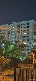 4 BHK + Extra Room 3384 Sq.Ft. Apartment in Eros Edenwood Towers