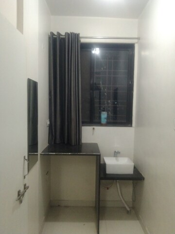 Furnished Amenities in 1 RK Apartment at MIG Colony Gokhalenagar, Gokhalenagar – for Rent